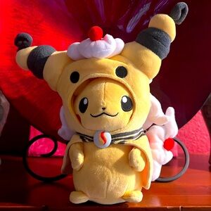 Pokemon Center Pikachu Mega Ampharos Poncho Plush Doll Gold Tag Chinese Edition